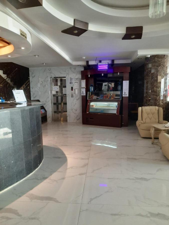 شقق العنوان للوحدات المخدومة Alanwaan Apartments For Serviced Units Даммам Екстер'єр фото