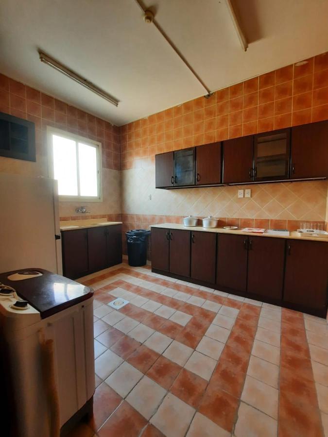 شقق العنوان للوحدات المخدومة Alanwaan Apartments For Serviced Units Даммам Екстер'єр фото