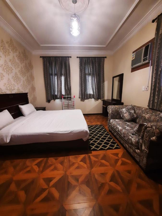 شقق العنوان للوحدات المخدومة Alanwaan Apartments For Serviced Units Даммам Екстер'єр фото