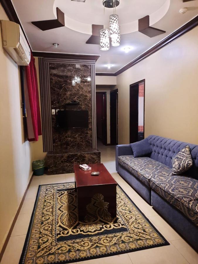 شقق العنوان للوحدات المخدومة Alanwaan Apartments For Serviced Units Даммам Екстер'єр фото